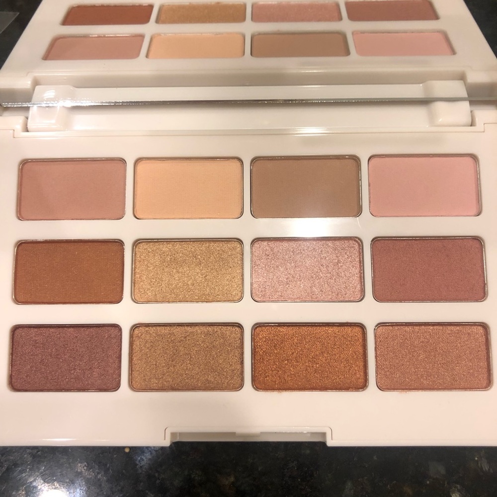 Laura Gellar Eyeshadow Palette